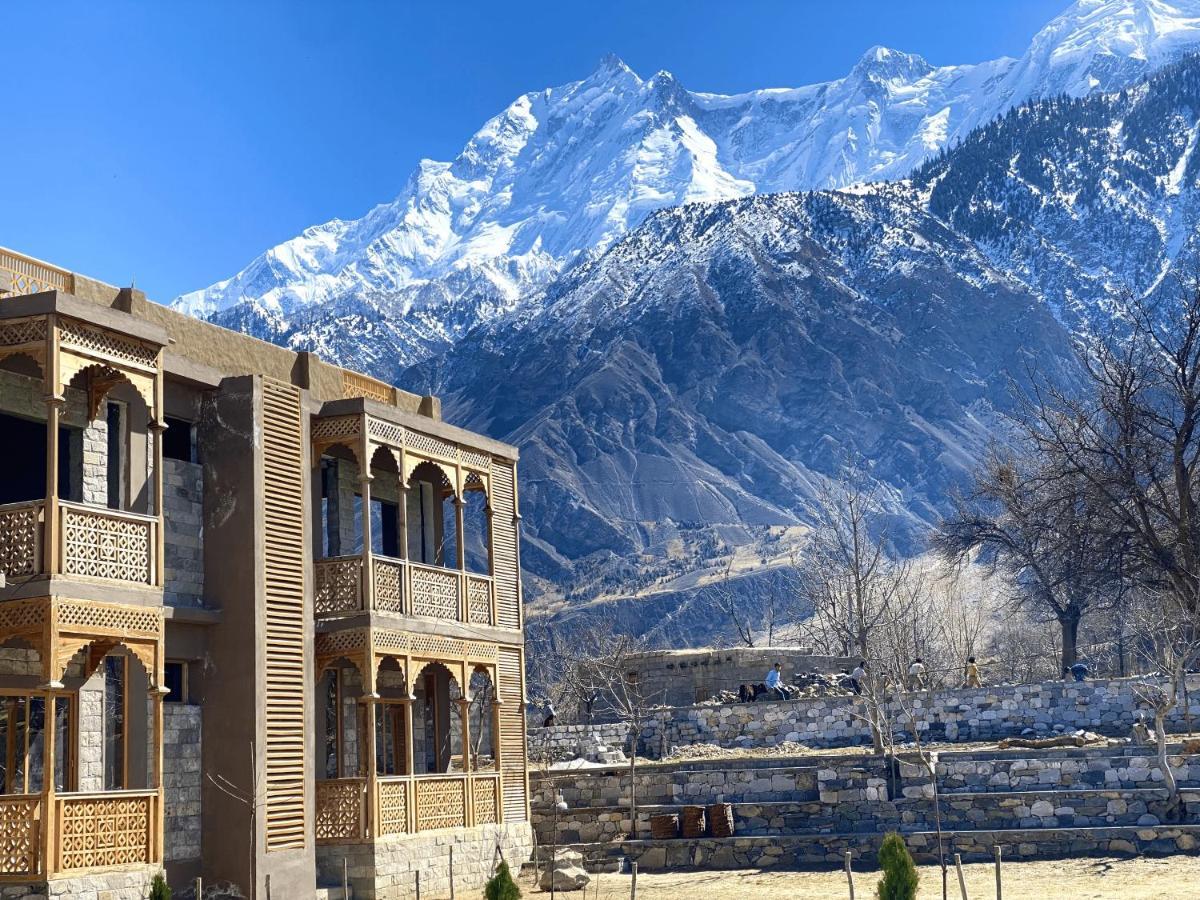 Dumani Nagar Hotel & Resort Karimabad  ภายนอก รูปภาพ