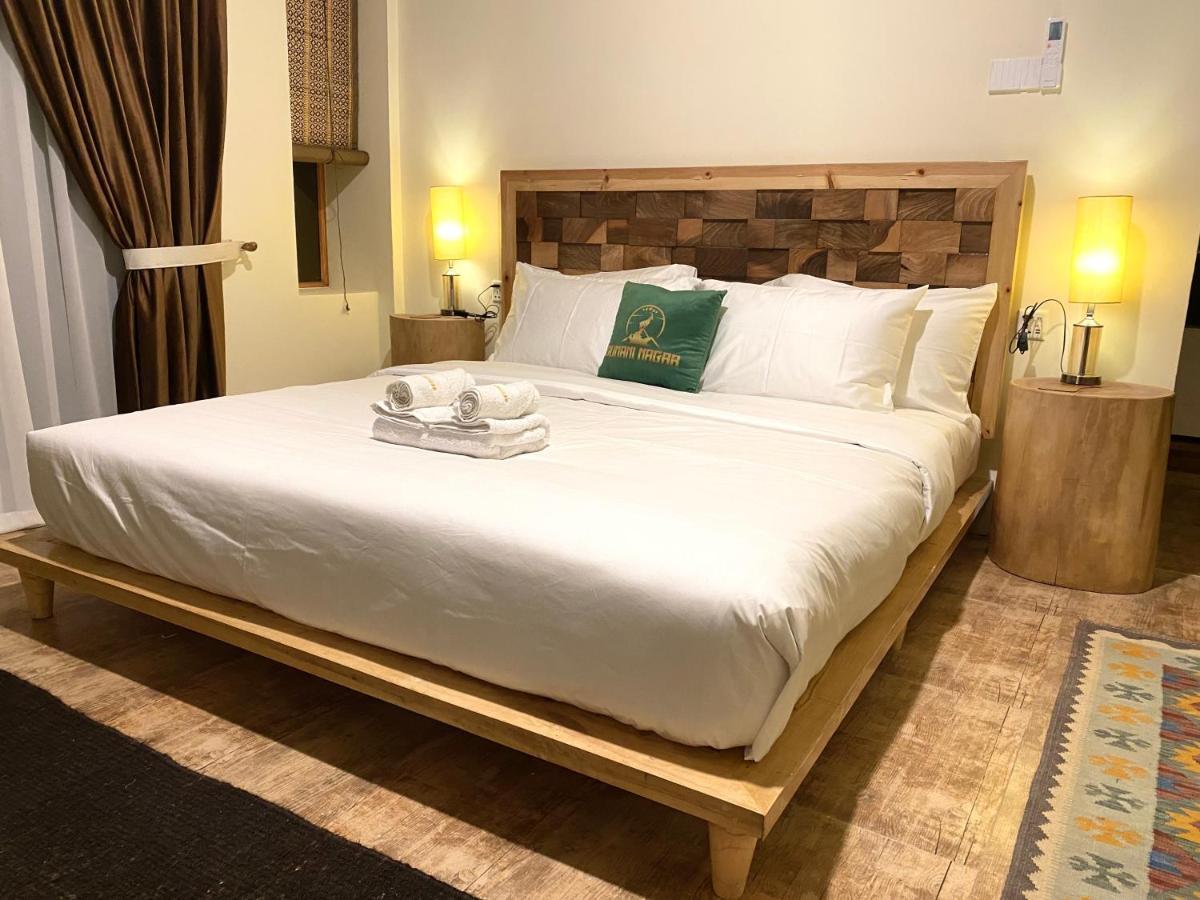 Dumani Nagar Hotel & Resort Karimabad  ภายนอก รูปภาพ