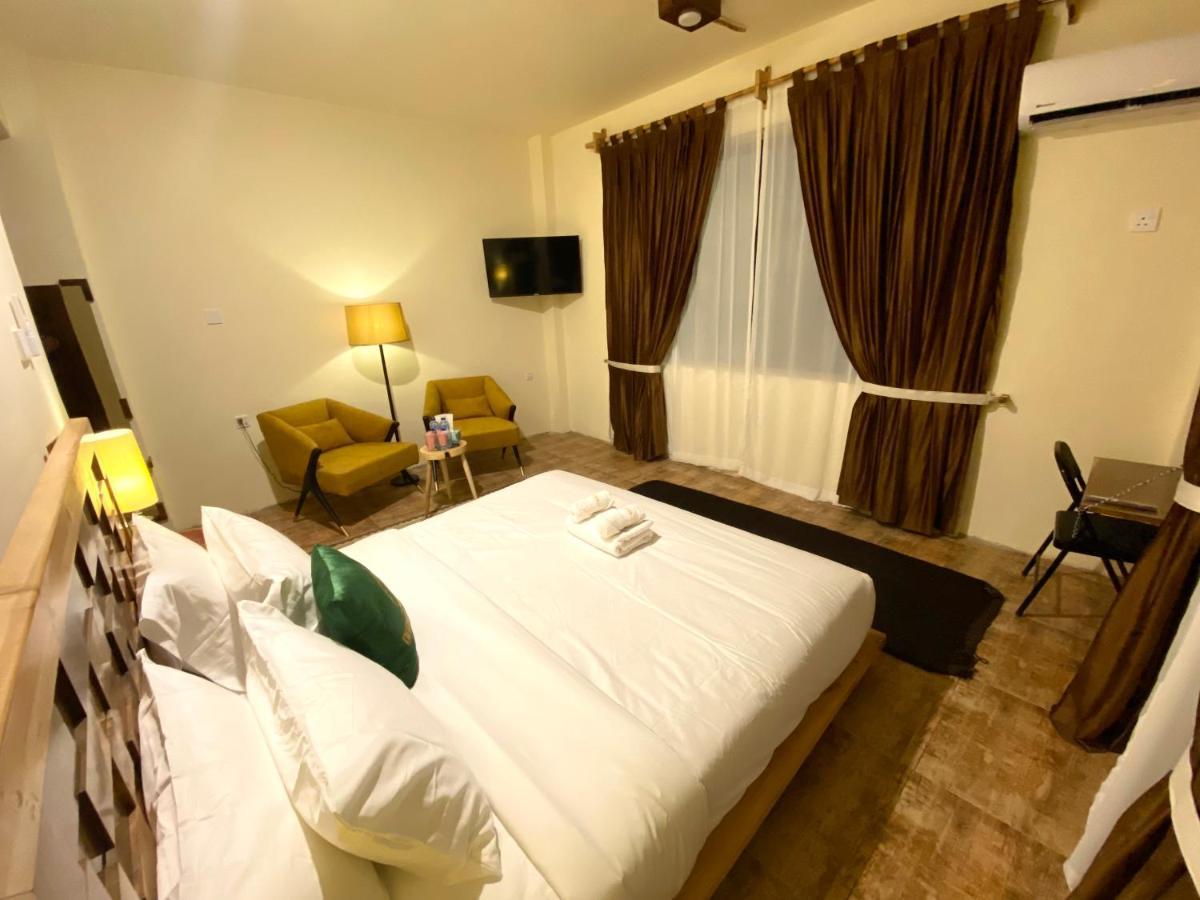 Dumani Nagar Hotel & Resort Karimabad  ภายนอก รูปภาพ