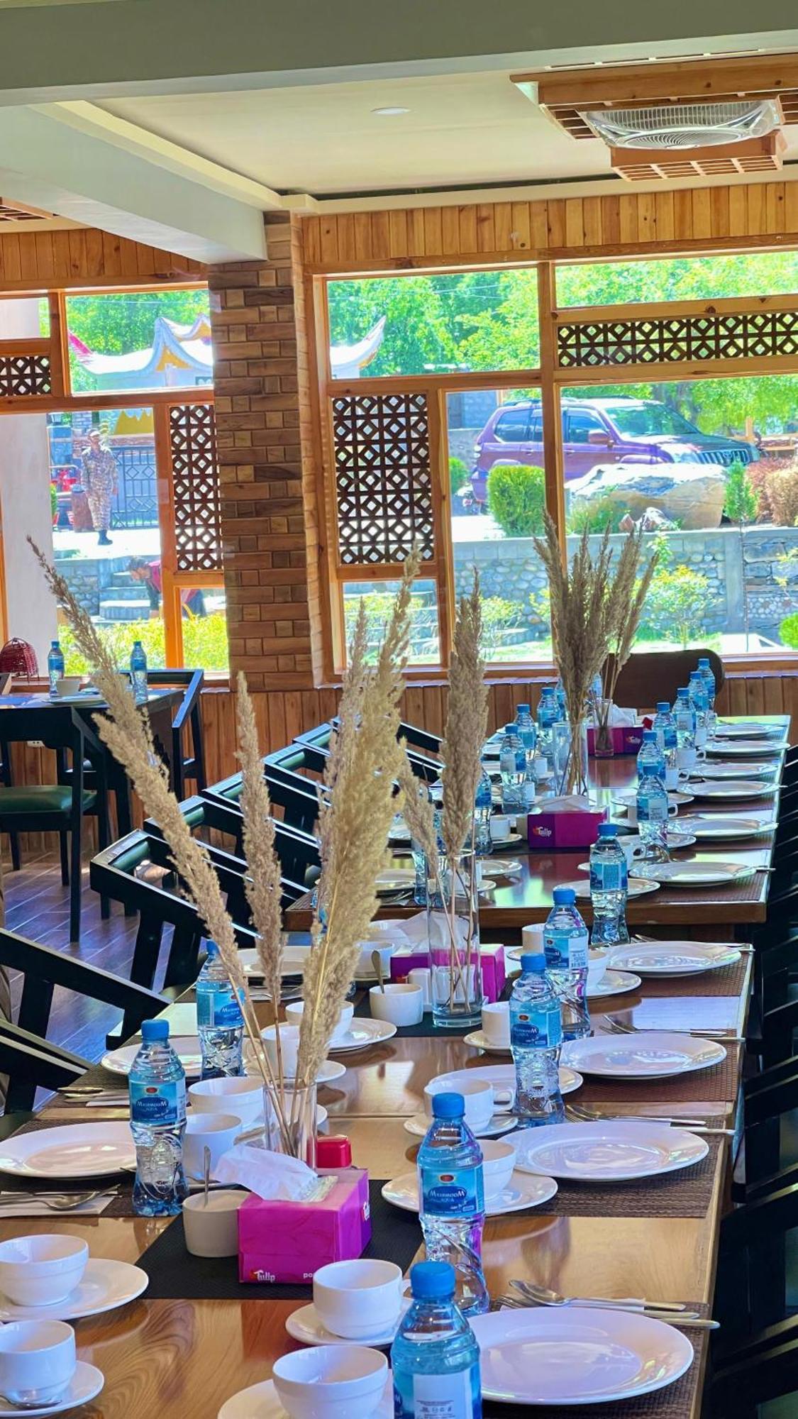 Dumani Nagar Hotel & Resort Karimabad  ภายนอก รูปภาพ